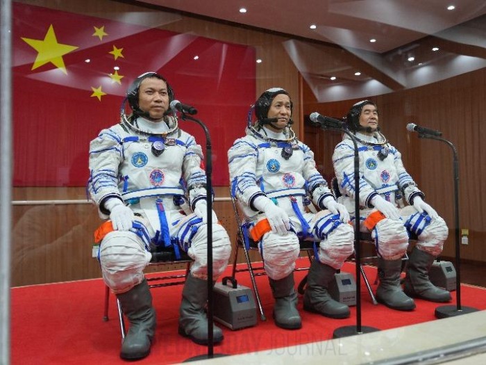 중국, 4차 우주비행사 선발…일부는 홍콩·마카오 출신 뽑기로.jpg