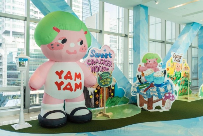 LO and FRECKLES - 얌얌, Balloon Statue, 1.8x2.8x1.3 m, 2022,  CDA.jpeg