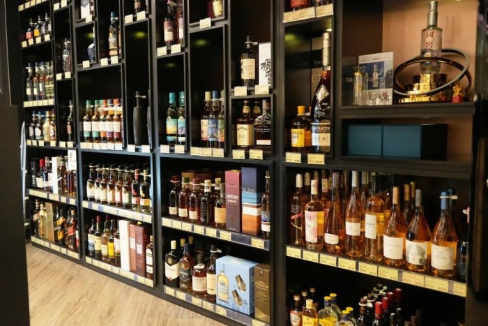 주류업계, 건강 부문 반대에도 불구하고 세금 인하 촉구.jpg