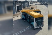 홍콩 국제공항, 자율주행 버스 사고로 전량 운행 중단.jpg