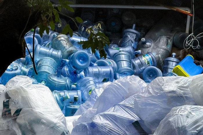 홍콩서 100억원 규모 