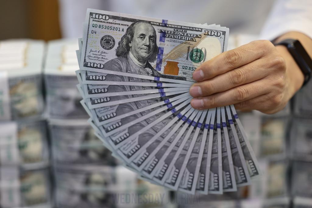 환율, 5개월 반만에 최고…구두개입에 1,420원대 중반 마감.jpg