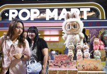 프라다 옆에 라부부 매장…中 쇼핑몰 풍경도 급변.jpg