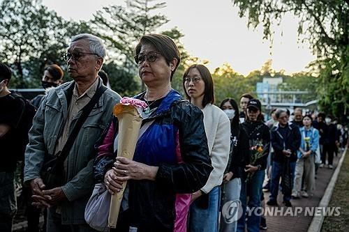 홍콩, 화재참사에도 입법회 선거 예정대로 7일 실시 예정.jpg