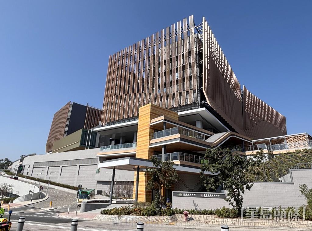 중의학 병원 개관.jpg