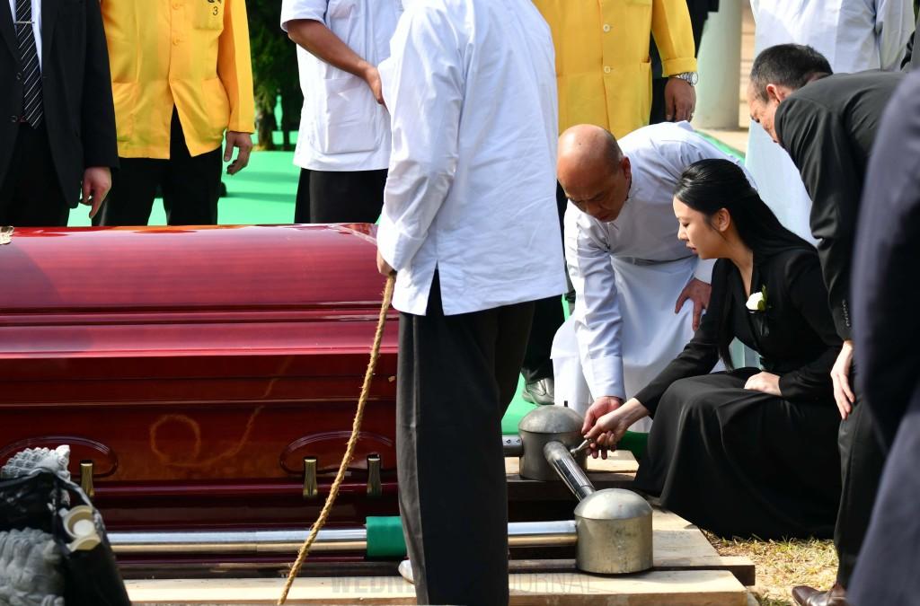 소방관 장례.jpg