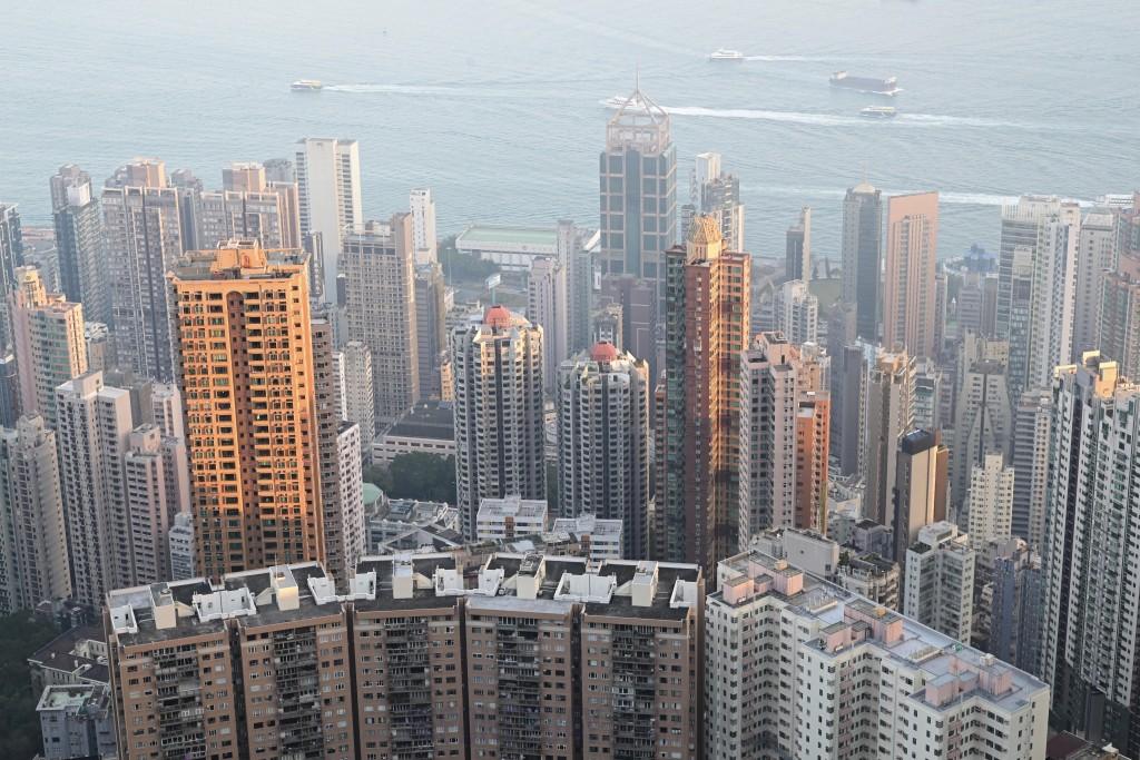 중국 본토인, 지난해 홍콩에서 14,000채 주택 구매, 20% 증가.jpg