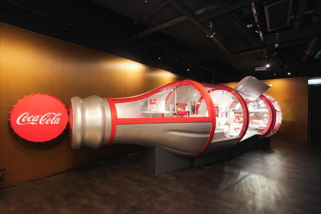 콜라박물관 개관.jpeg