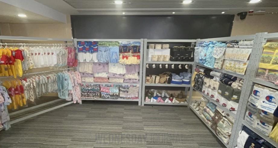 가짜 유아 옷.jpg