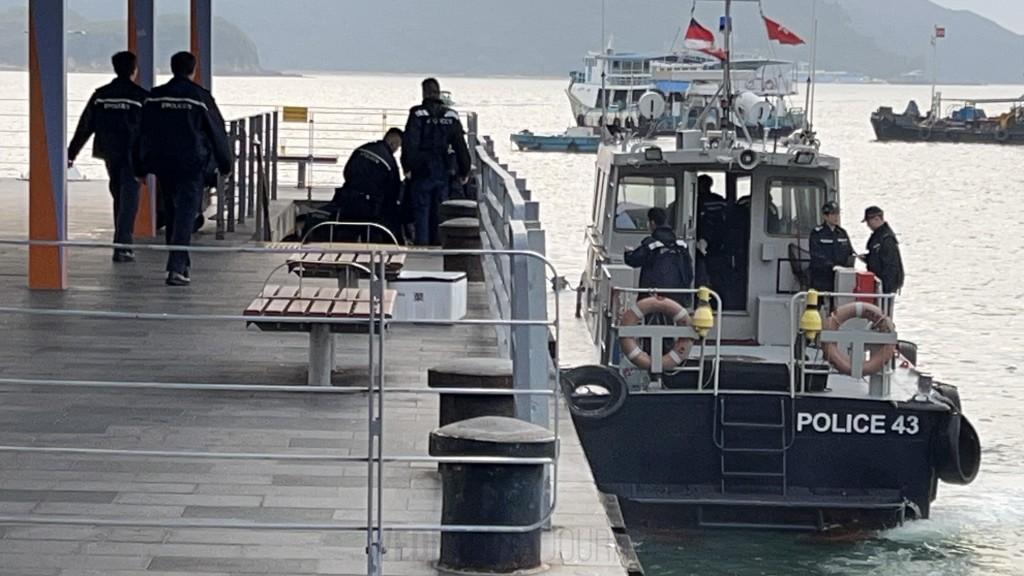 사이쿵 부두 인근서 벽돌 묶인 여성 시신 발견….jpeg