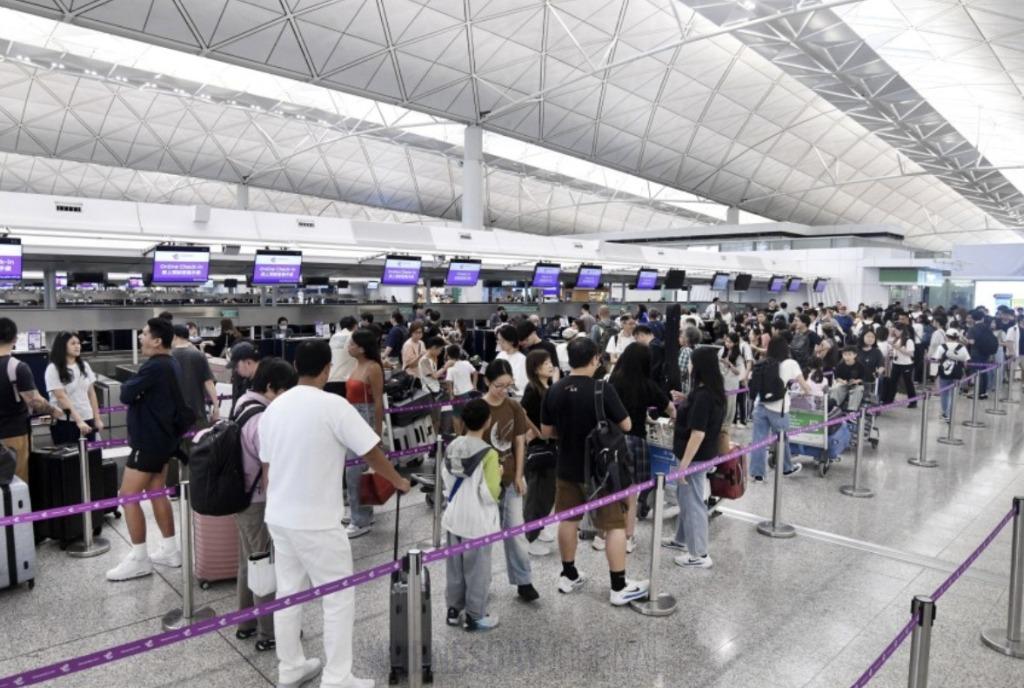 캐세이퍼시픽·HK익스프레스 운항 감축.jpg