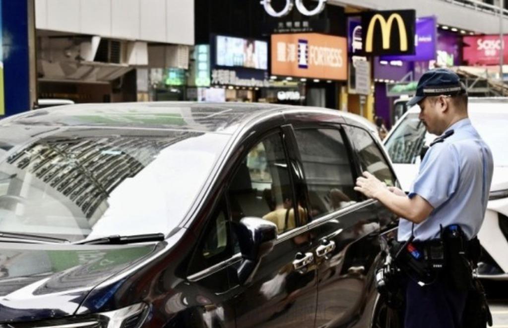 홍콩 경찰, 작년 주차 위반 딱지만 200만 건 이상 발부.jpg