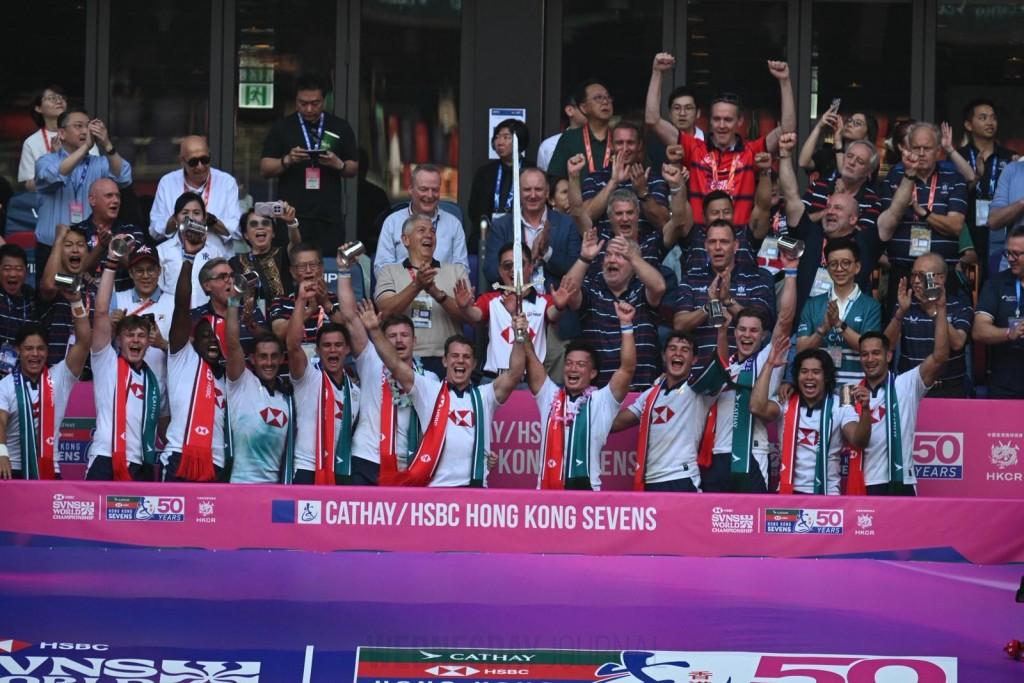 홍콩 럭비팀, 일본에 설욕전 펼치며 극적 우승.jpeg