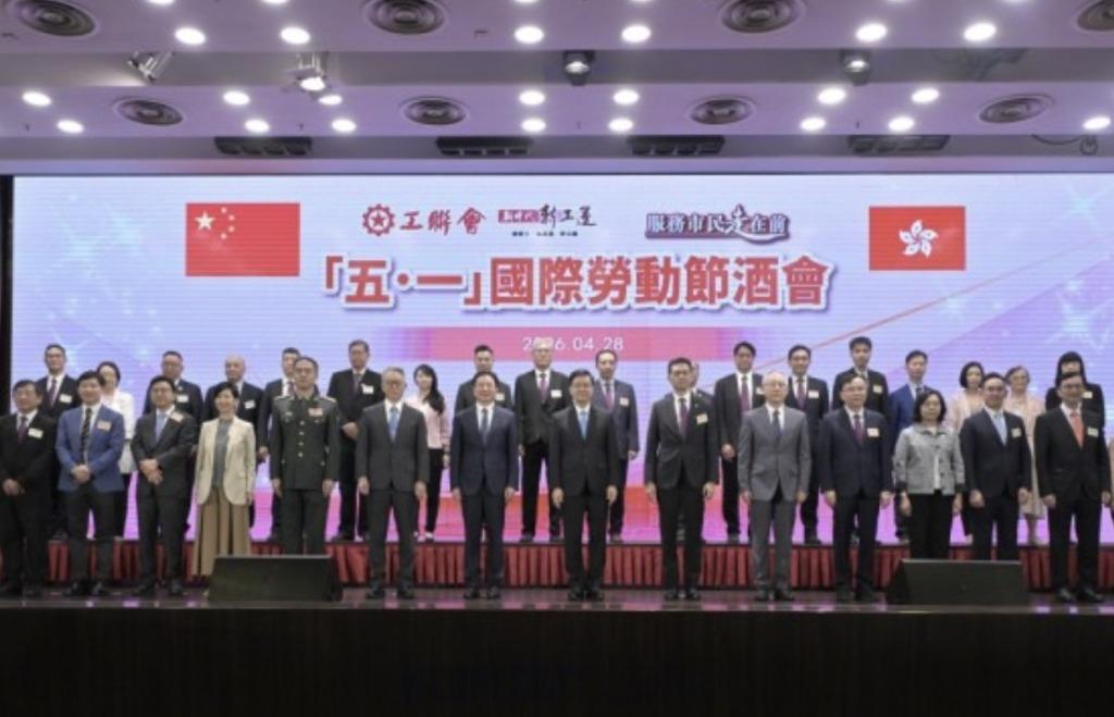 존 리 행정장관 특수고용직 보호 법제화 약속.jpg