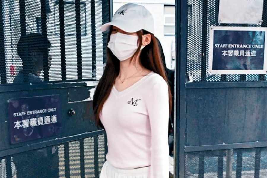 다른 병원 환자 무단 신체검사한 홍콩 레지던트 '결국 퇴출'.jpg