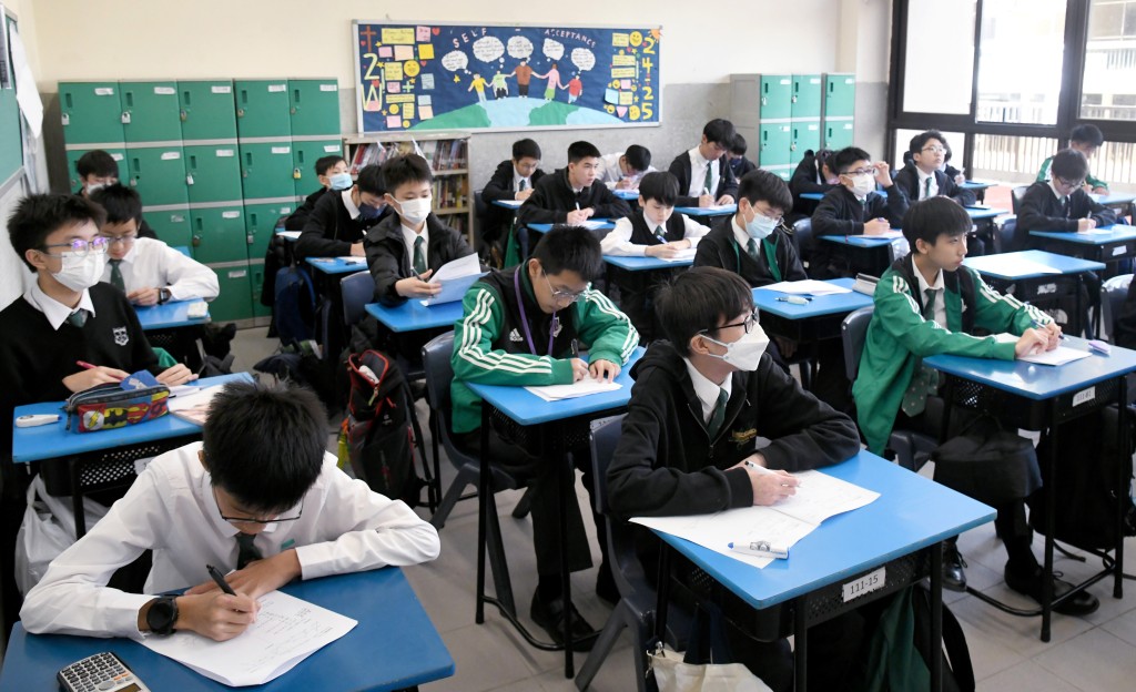 AI 도구 난립의 역습 홍콩 학교들, 데이터 고립에 교육 효과 평가 비상.jpg