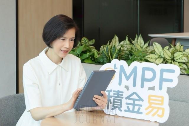 MPF 연간 기여금 2년 연속 900억 홍콩달러 돌파… 총자산 1.5조 홍콩달러 초과.jpeg