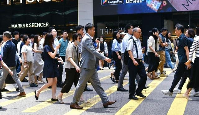 홍콩 6~8월 실업률 3.8로 상승… 최근 반년 만에 최고치.jpg