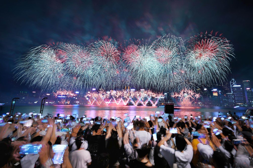 NK261001FS15.jpg