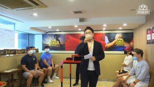 홍콩한인 팔씨름대회 단체부 경기 스케치(성별, 체중 무제한)