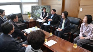 [홍콩뉴스] "한국 인천에서 답을 찾다" 홍콩 정무장관, 인천 글로벌캠퍼스 방문… 북부 신도시 대학도시 모델로 삼아