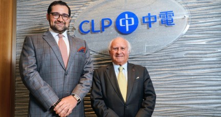 [홍콩뉴스] 중동 전쟁 위기에도 "홍콩 전기 걱정 마라"… 전력 거물 카두리 가문의 약속…