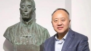 中과학자 잇따른 귀국…美연구비 삭감속 中 인재확보 '혈안'