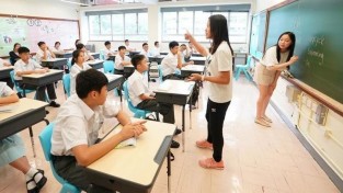 교사 절반이상 영어 작문 및 보통화 듣기 평가에서 낙제