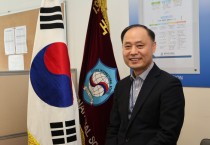 홍콩한국국제학교 한국부 송병근 교장 인터뷰 "수업 시간, 그 순간이 가장 중요"
