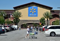 월마트, 中업체들에 선적 재개 지침…무역협상 임박 신호?