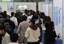 中, 내년 대졸자 1천270만명 '역대 최대'…취업난 우려 고조