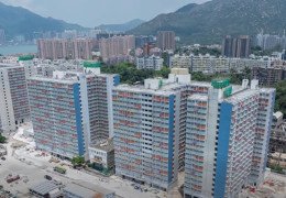 [홍콩주택] 홍콩 간이 공공임대주택, 입주민들 맞이에 분주