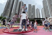 [홍콩뉴스] 명절날 야근하는 유치원 교사들…저출생 여파, 신입생 유치 경쟁 치열