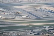 [홍콩뉴스] "중동 위기·기름값 폭등도 못 막았다" 홍콩 공항 이용객 8% 급증