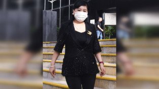 [홍콩뉴스] "우유 한 통도 안 샀다" 故 애비 초이 어머니가 재판서 폭로한 전남편 집안의 소름 돋는 실체
