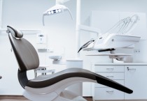 홍콩 정부, 해외 치과의사 급구... 월급 HKD71,010~93,255