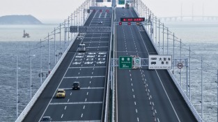 중국 본토 차량, 성탄 연휴 직전 첫 홍콩 진입 예정