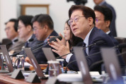 李대통령 "재외동포 투표권은 기본권…어물쩍하면 안돼"