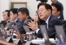 李대통령 "재외동포 투표권은 기본권…어물쩍하면 안돼"