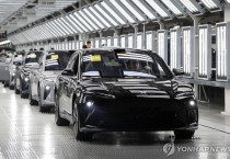중국 자동차산업 실질 가동률 50％…전기차 흑자기업은 4개 사뿐