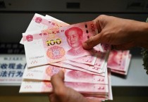 "트럼프 무역전쟁에 中 내수 의존 커진다…2천조원 지원책 필요"