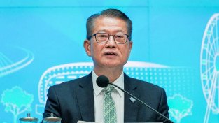 [홍콩경제] 홍콩 경제 팬데믹 이전 평균 넘었다… "올해 성장 목표 달성 자신"