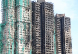 [홍콩뉴스] 홍콩 정부, 화재 피해 왕푹 코트 매입가 평당 8,000~1…