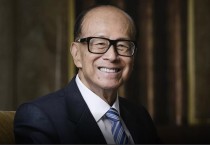 홍콩 최고 부호 소유 주택 400채 한꺼번에 매물로…"헐값 처분"