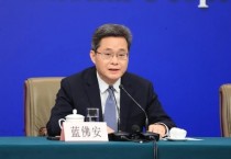 中재정부, 소비•투자 감소 속 내년에도 "더 적극 재정"