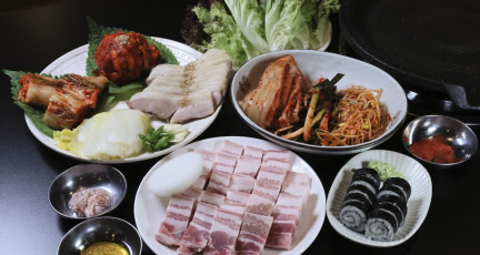 오겹살과 소금김밥의 만남! 삼삼뼈국, 이색 신메뉴로 홍콩 교민 입맛 유혹…