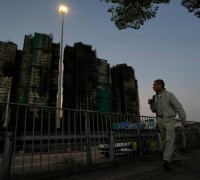 홍콩, 고층아파트 화재 계기 '모든 건설현장 금연' 추진